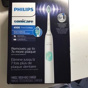 Philips Sonicare 4100 protectiveClean toothbrush. Brand new never open